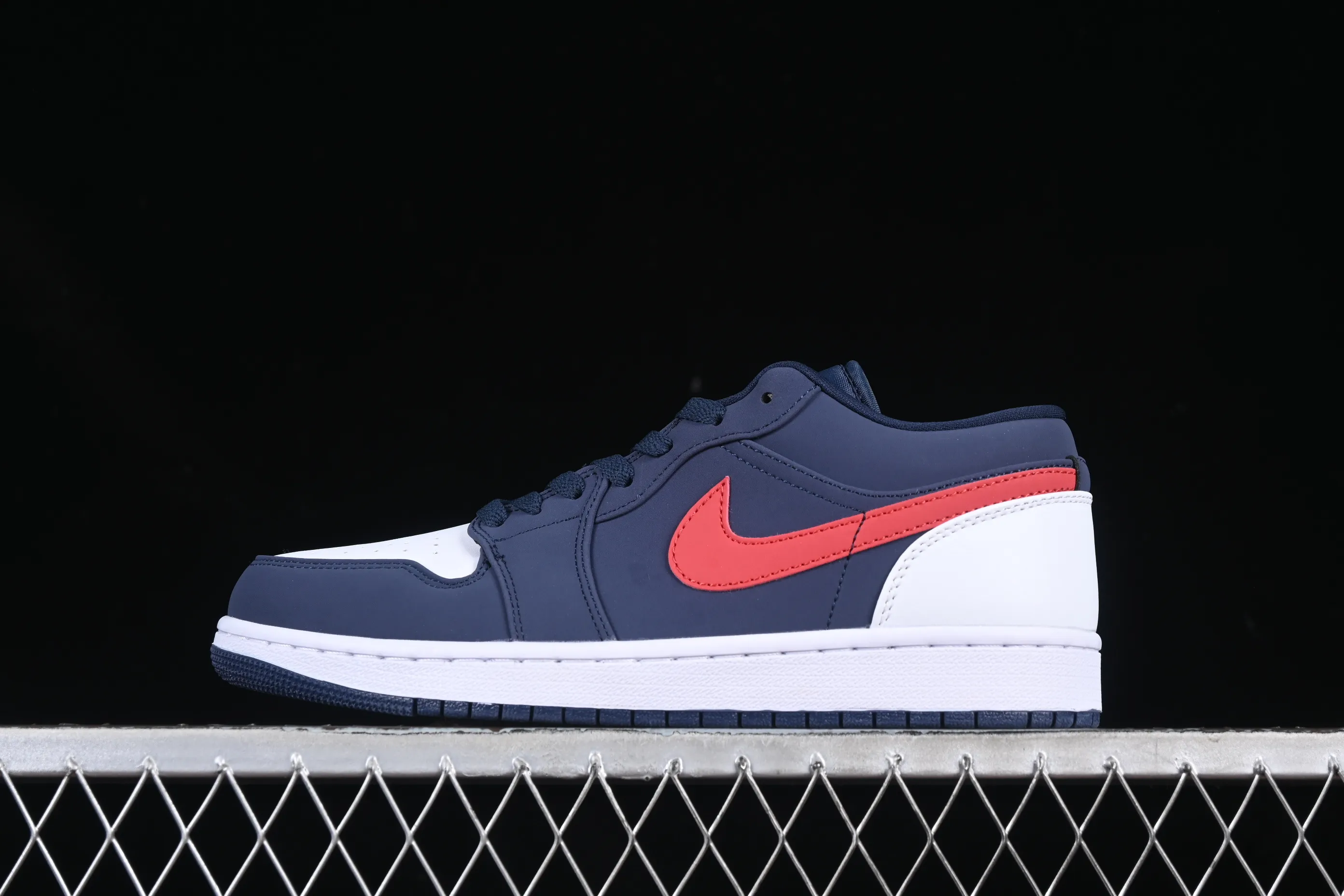 All categories Air Jordan Jordan series basketball shoes Air Jordan 1 Low Air Jordan 1 Low AJ1 Joe 1 Patriot blue and red low-top cultural and leisure sports sneakers CZ8454-400